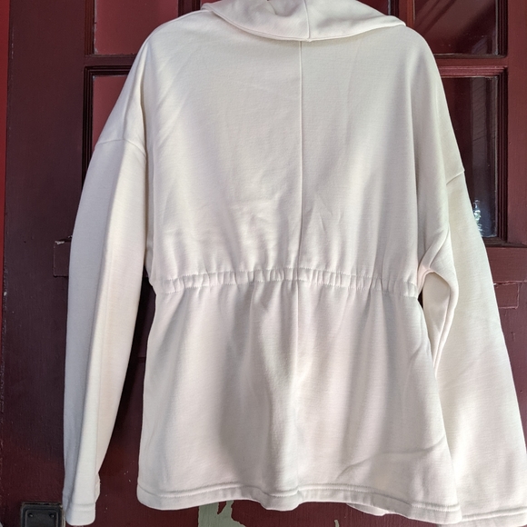 Fabletics 'Sage' jacket - Picture 5 of 7